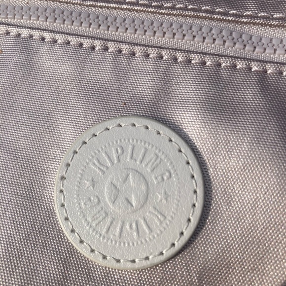 Kipling silver crossbody purse - Picture 2 of 9